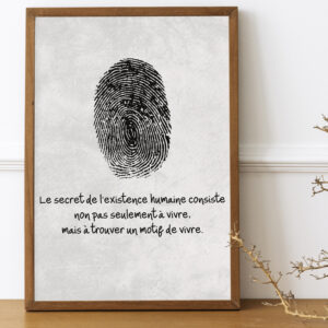 le secret de l'existence humaine consiste non pas seulement à vivre.